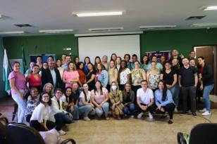 Escola de Saúde Pública do Paraná - FUNEAS forma novos profissionais em saúde mental e obstetrícia