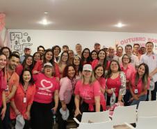 O evento “Outubro Rosa — um toque de amor, previna-se” teve como intuito levar informações às equipes que compõem a Funeas. A solenidade foi organizada pela diretoria técnica da Fundação e contou com uma palestra ministrada pela gerente de enfermagem e hotelaria da Funeas, Rosângela Galvão Cordeiro, que abordou diversos assuntos acerca do câncer de mama