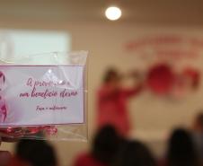 O evento “Outubro Rosa — um toque de amor, previna-se” teve como intuito levar informações às equipes que compõem a Funeas. A solenidade foi organizada pela diretoria técnica da Fundação e contou com uma palestra ministrada pela gerente de enfermagem e hotelaria da Funeas, Rosângela Galvão Cordeiro, que abordou diversos assuntos acerca do câncer de mama