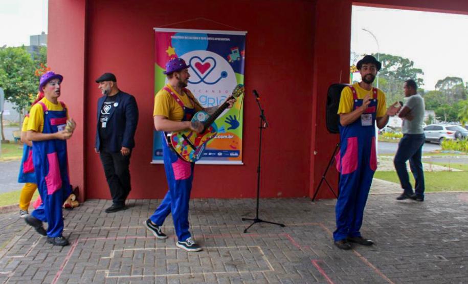 HIWM - Medicando alegria