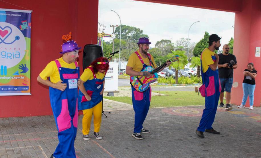 HIWM - Medicando alegria