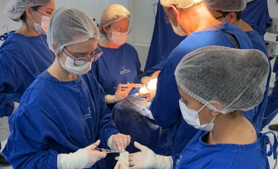 Hospital Infantil realiza cirurgia pioneira de alta complexidade para correção de deformidade craniana