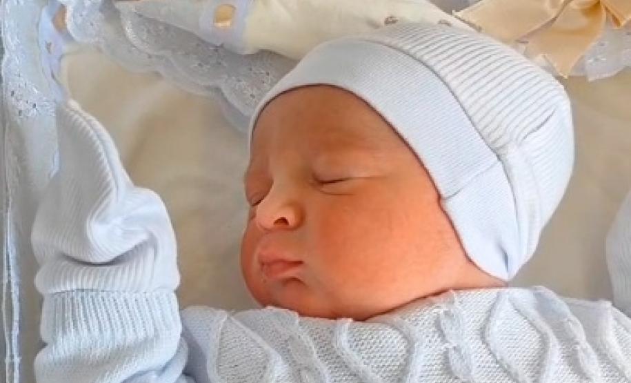 Nascimento primeiro bebe - nova maternidade do HRIV