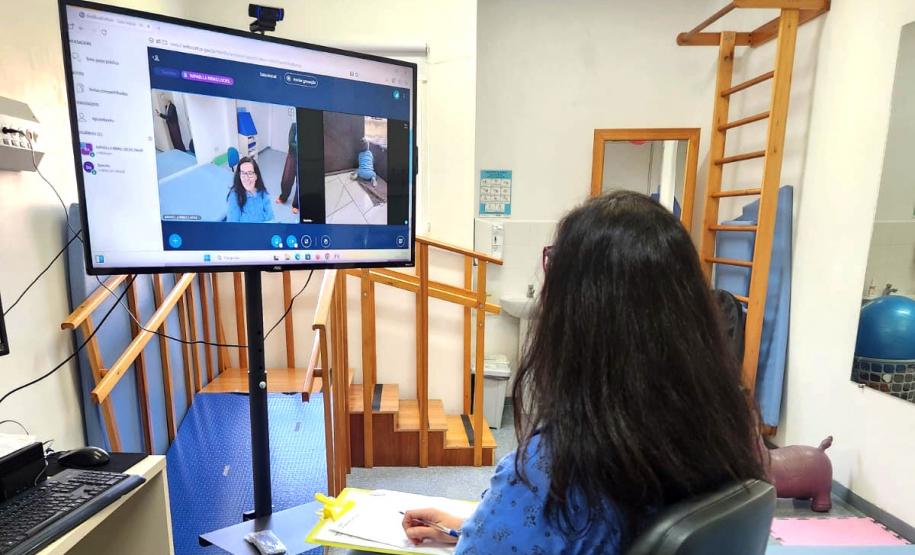Sessão teste do projeto pioneiro de fisioterapia online