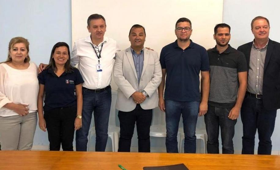 NomeacaoHRL NomeacaoHRL