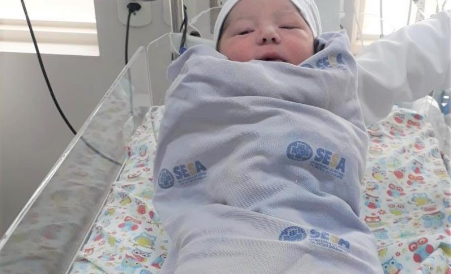 Nascimento primeiro bebe 2021 HRNP HRNP registra nascimento do primeiro bebe do ano de 2121.