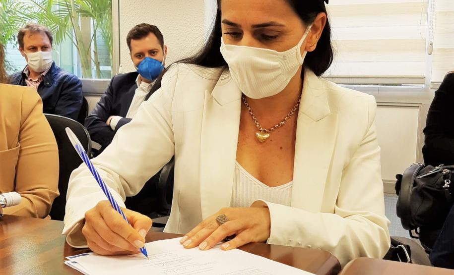 Convenio UNIOESTE e HRS 2021 - Galeria Convenio UNIOESTE e HRS 2021 - Galeria