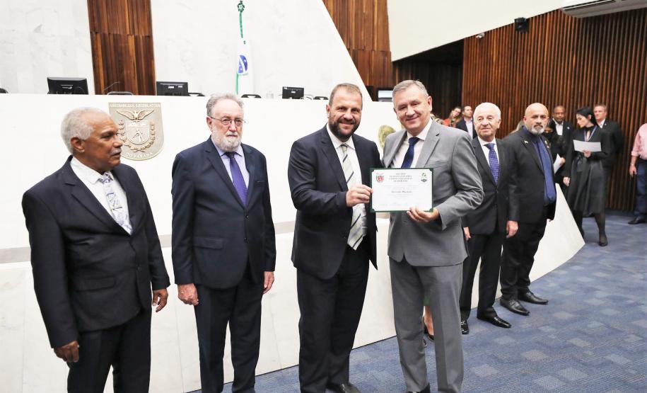 Homenagem Marcello Machado Assembleia 2022 - Galeria Homenagem Marcello Machado Assembleia 2022 - Galeria