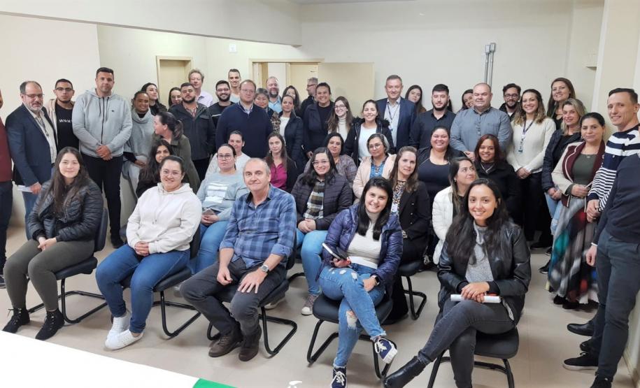 HRS_INVESTIMENTOS_MOBILIARIO_EQUIPAMENTOS_GALERIA HRS_INVESTIMENTOS_MOBILIARIO_EQUIPAMENTOS_GALERIA