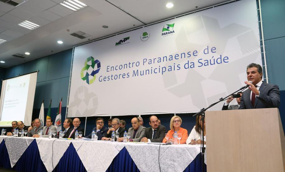 Richa abre encontro de gestores municipais de saúde