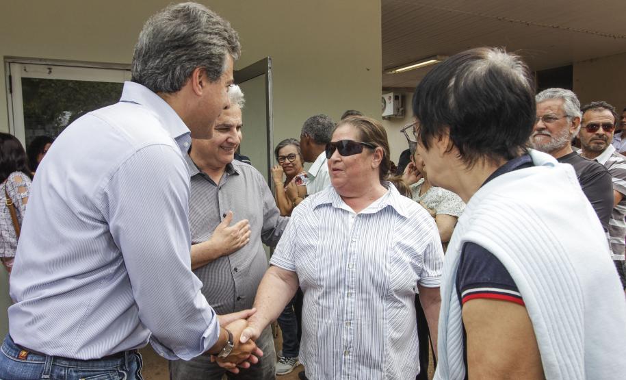 Governador acompanha mutirão paranaense de cirurgias de catarata em Foz Governador Beto Richa acompanha junto com a secretária da Família e Desenvolvimento Social, Fernanda Richa, o mutirão eletivo de cirurgias de catarata no Hospital Municipal Padre Germano Lauck. Foz do Iguaçu, 07/06/2016. Foto: Pedro Ribas/ANPr